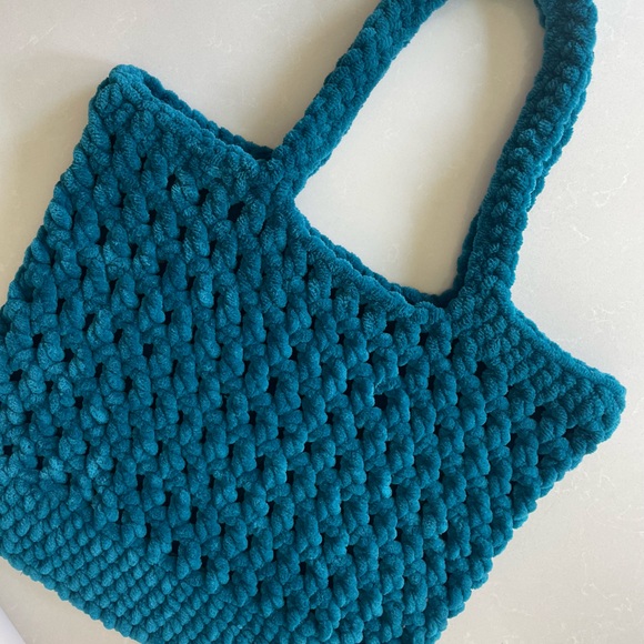 Teal Handmade Crochet Large Plush Tote Bag - Picture 10 of 10